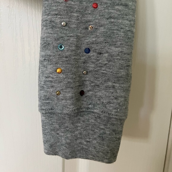 Levi’s Cropped Hoodie with Rhinestone sleeve detail - Picture 4 of 6